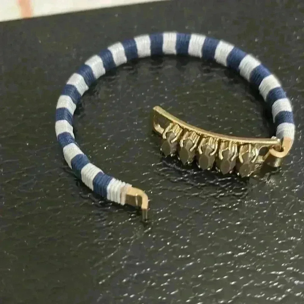 J crew vintage bracelet - Picture 3 of 6